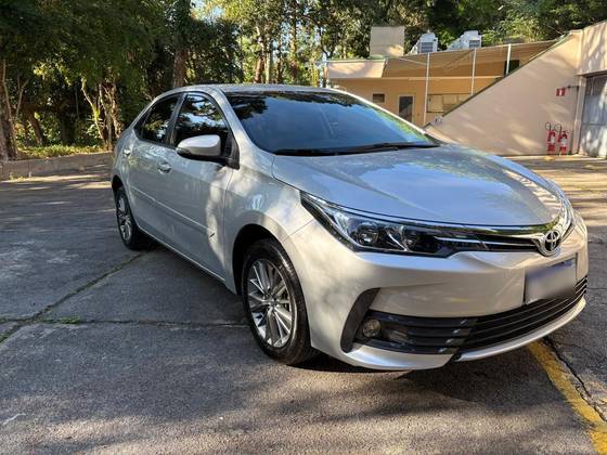 TOYOTA COROLLA 1.8 GLI UPPER 16V FLEX 4P AUTOMÁTICO